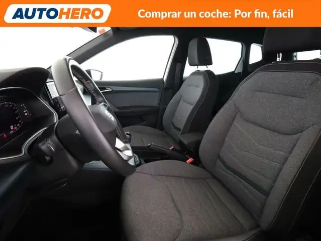 Seat Arona view 11