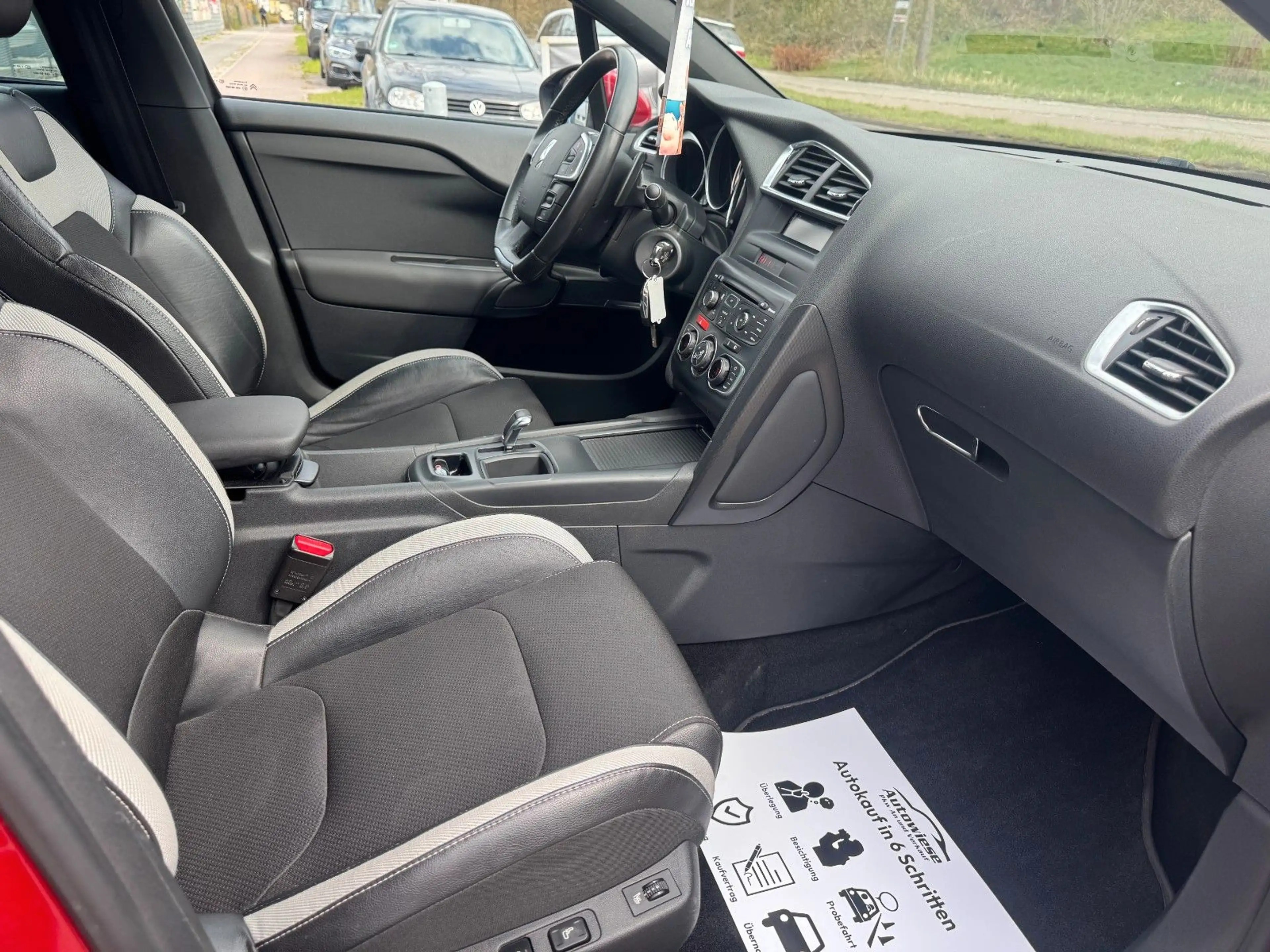 Citroen DS4 SoChic 1.6HDI*Aut.*Klima*Temp.*PDC*Massage* — photo 15