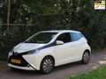Toyota Aygo 1.0 VVT-i x-play *2e Eig *carplay *Camera *Cruise Blanc - thumbnail 1