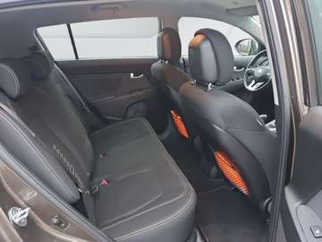 Fotografie 7 des Kia Sportage Dream Team 2WD Navi