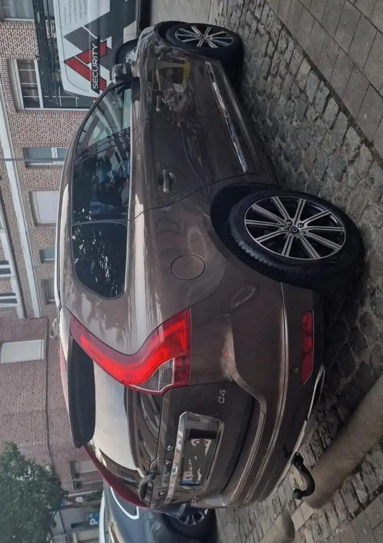 Volvo XC60 XC60 D4 AWD Geartronic Momentum Bronze - 2