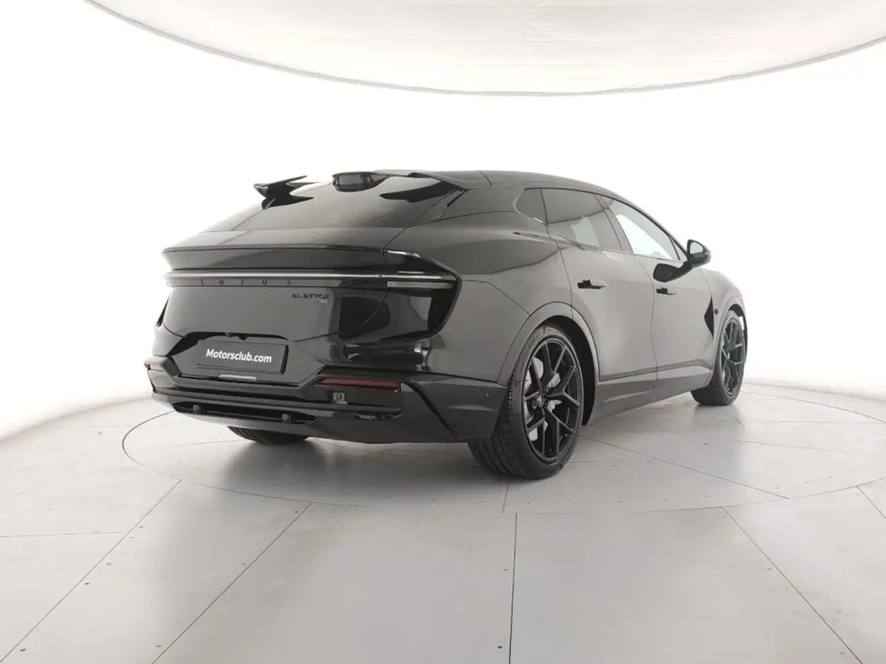Lotus Eletre 2025