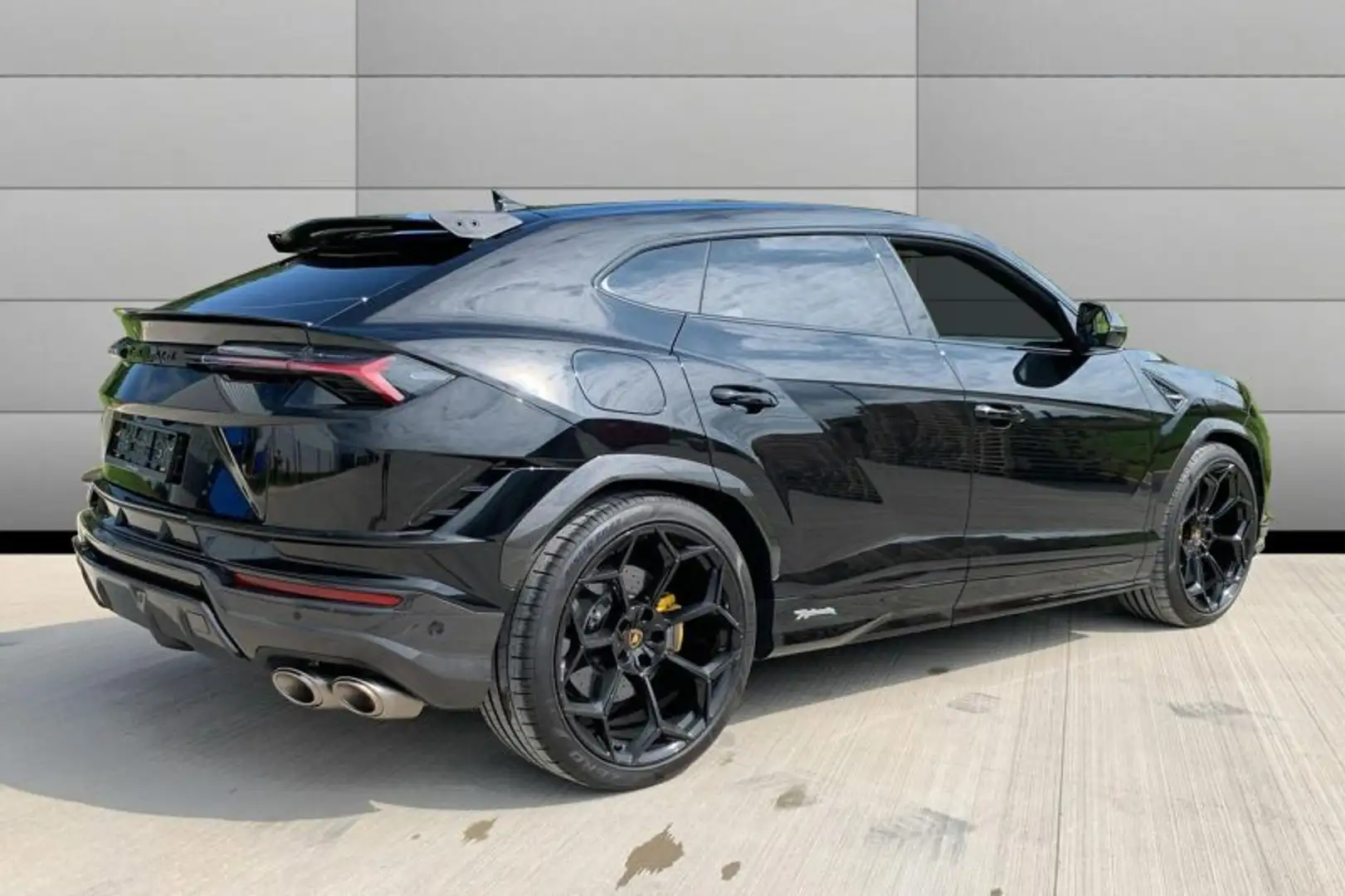 Lamborghini Urus Performante Zwart - 2
