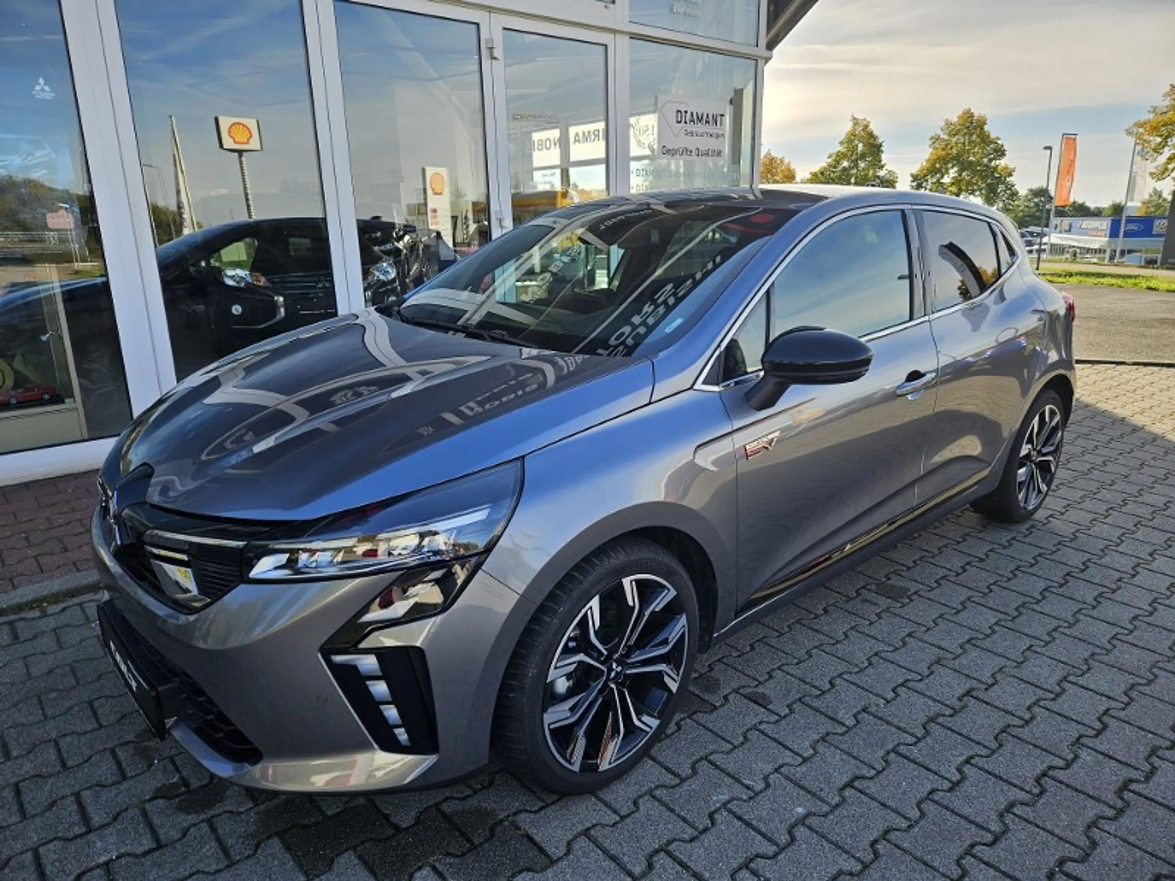 Mitsubishi Colt EDITION 1.6 Hybrid — photo 3