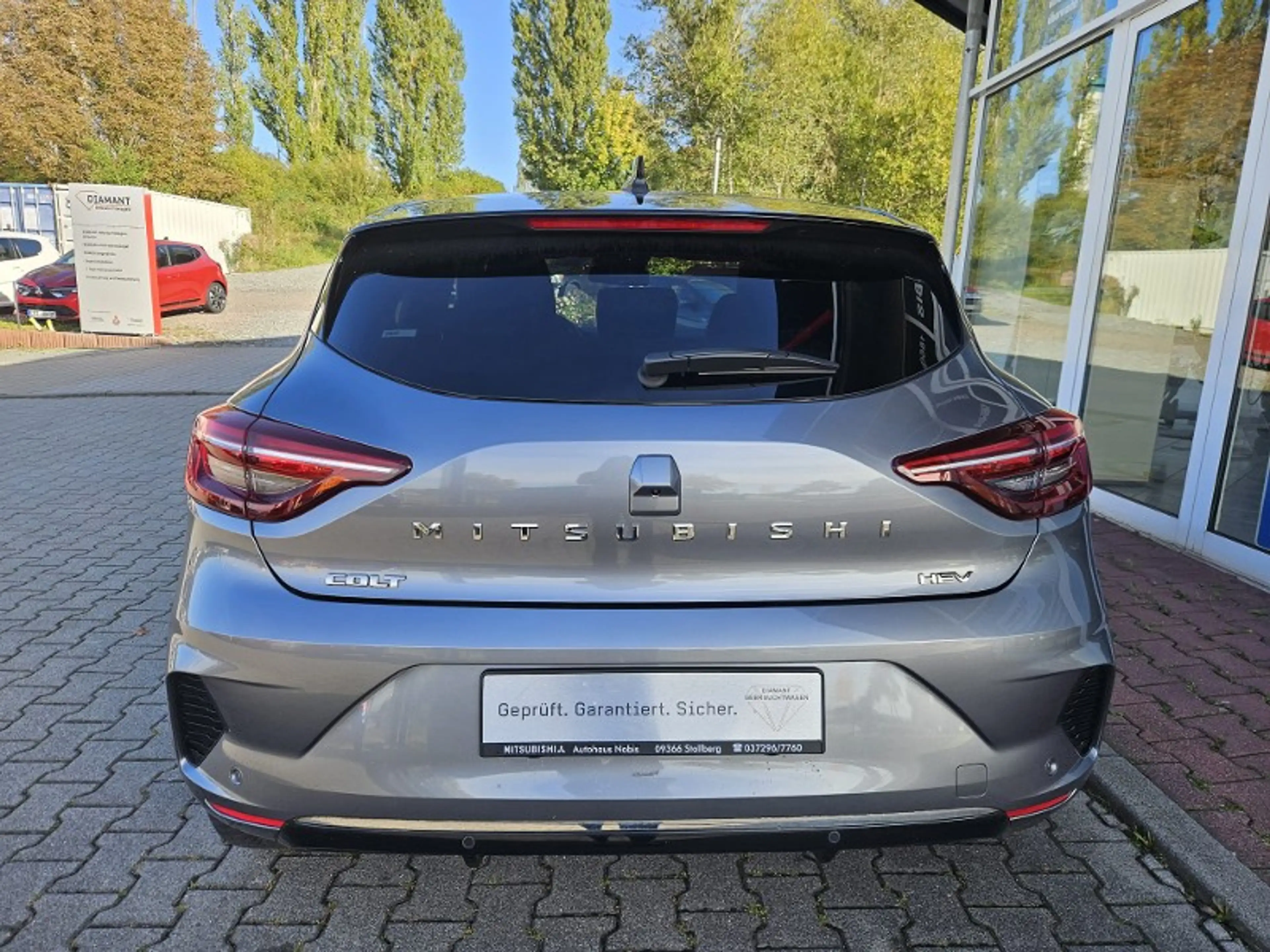 Mitsubishi Colt EDITION 1.6 Hybrid — photo 2