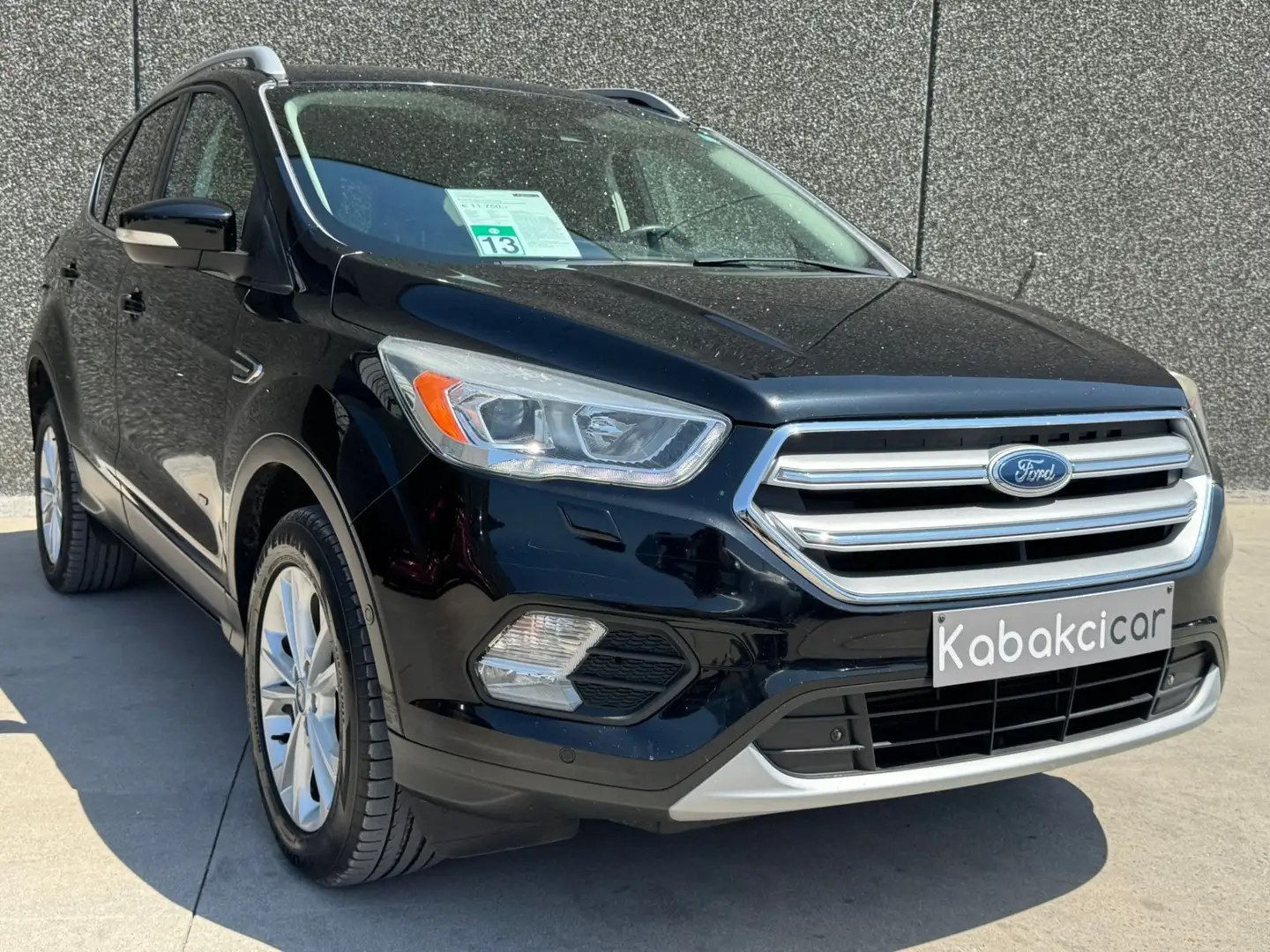 Ford Kuga 2.0 TDCi AWD NAVIGATION/CAMERA/ATTELAGE/GARANTIE Zwart - 1