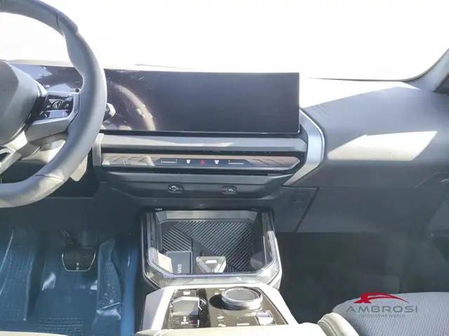 BMW X3 view 16