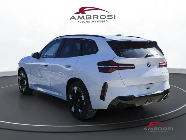 BMW X3 view 6
