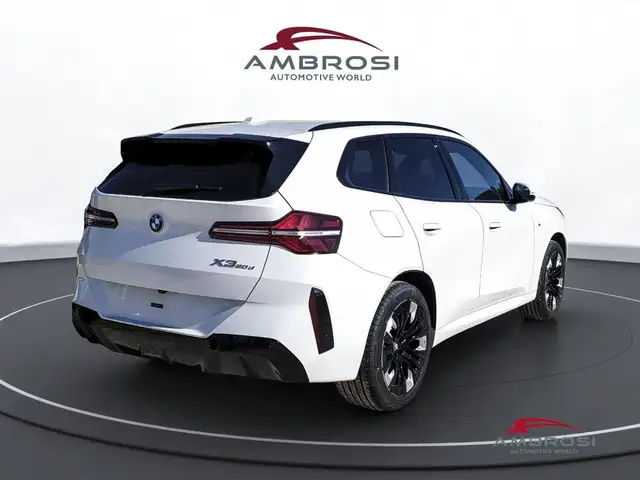 BMW X3 view 5
