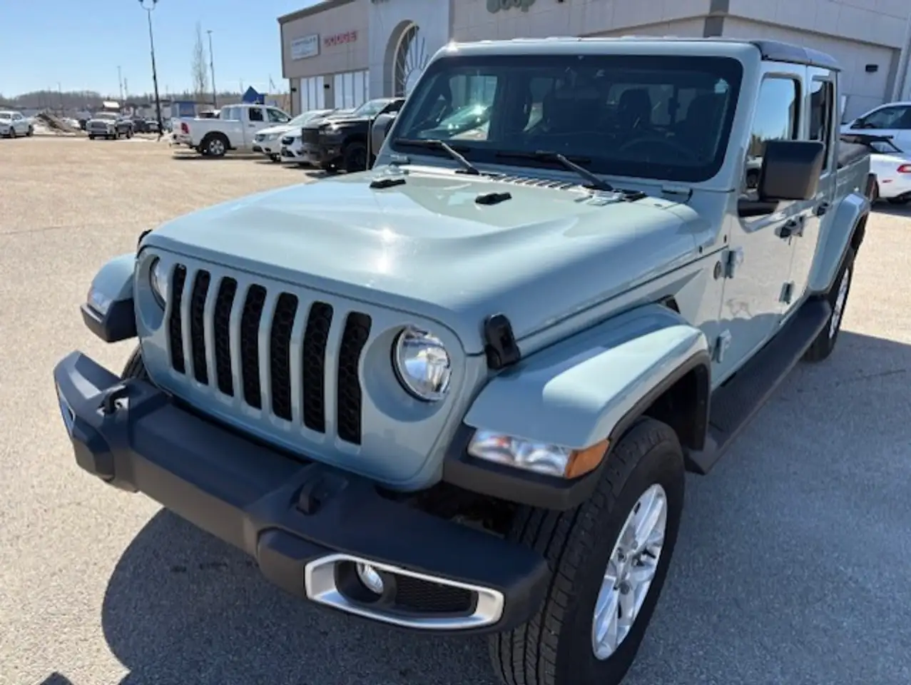 2023 Jeep Gladiator