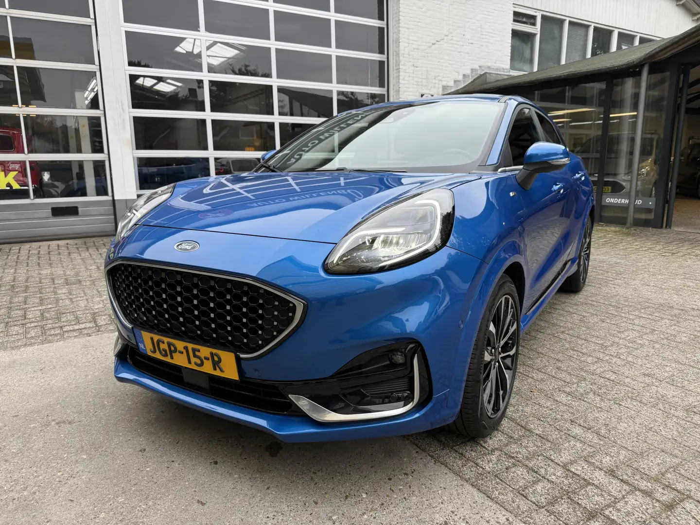Ford Puma 1.0 EcoBoost Hybrid ST-Line Vignale 155PK Blauw - 2