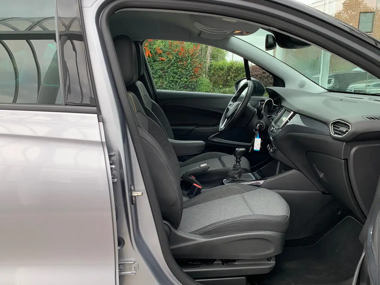Opel Crossland 1.5 TURBO D 110CV / PACK GS LINE / CARPLAY / CLIM AUTO /, миниатюра 12