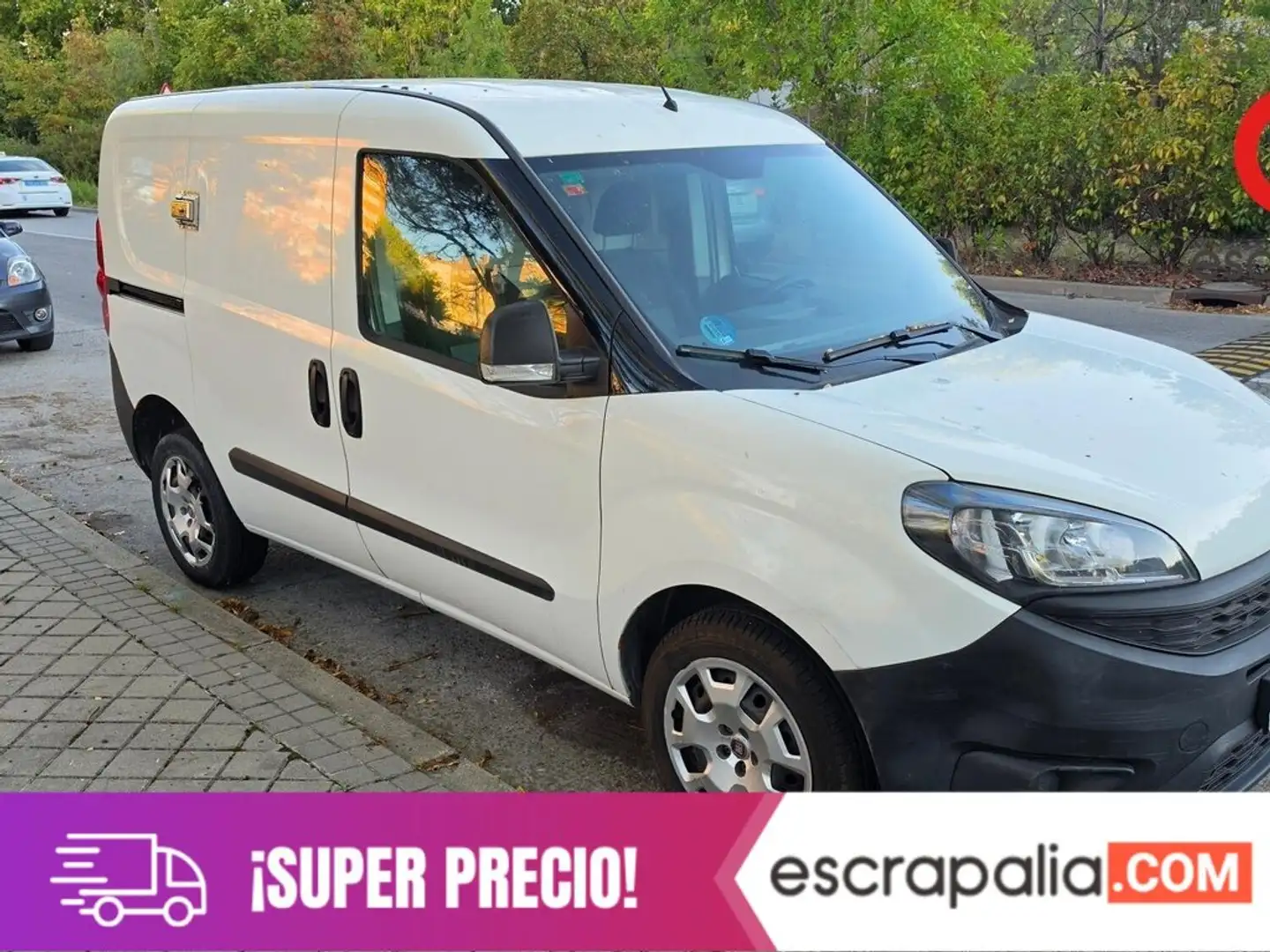 Fiat Dobló Cargo 1.4 T-Jet GNC SX Maxi Blanco - 1