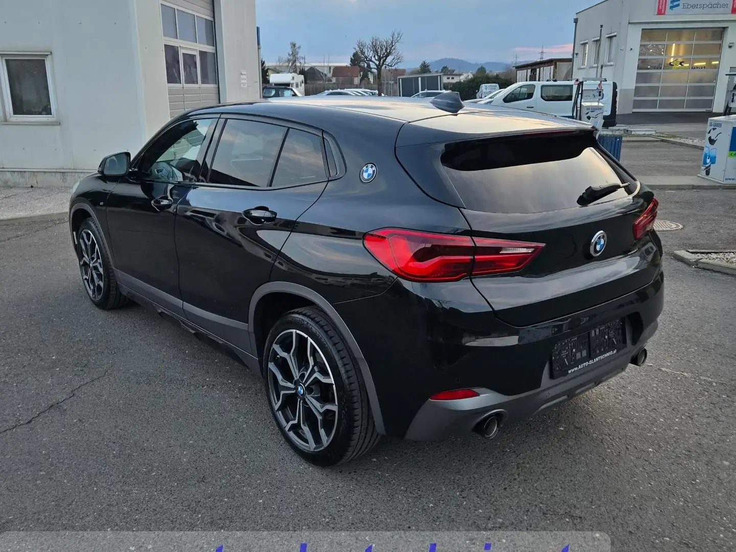 BMW X2 xDrive18d*M Sport X*19"Alu*Rückfahrk*Head up* Schwarz - 2