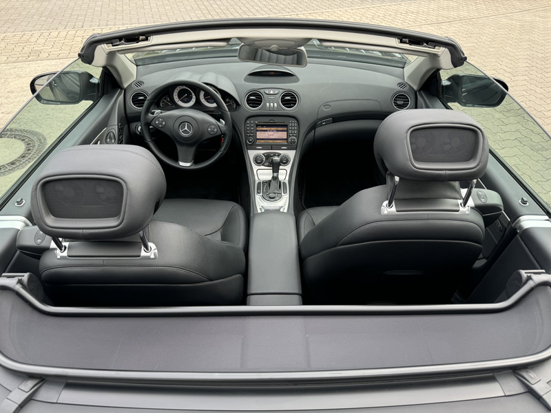 Mercedes-Benz SL 350 Topausstattung — photo 12