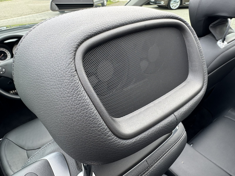 Mercedes-Benz SL 350 Topausstattung — photo 15