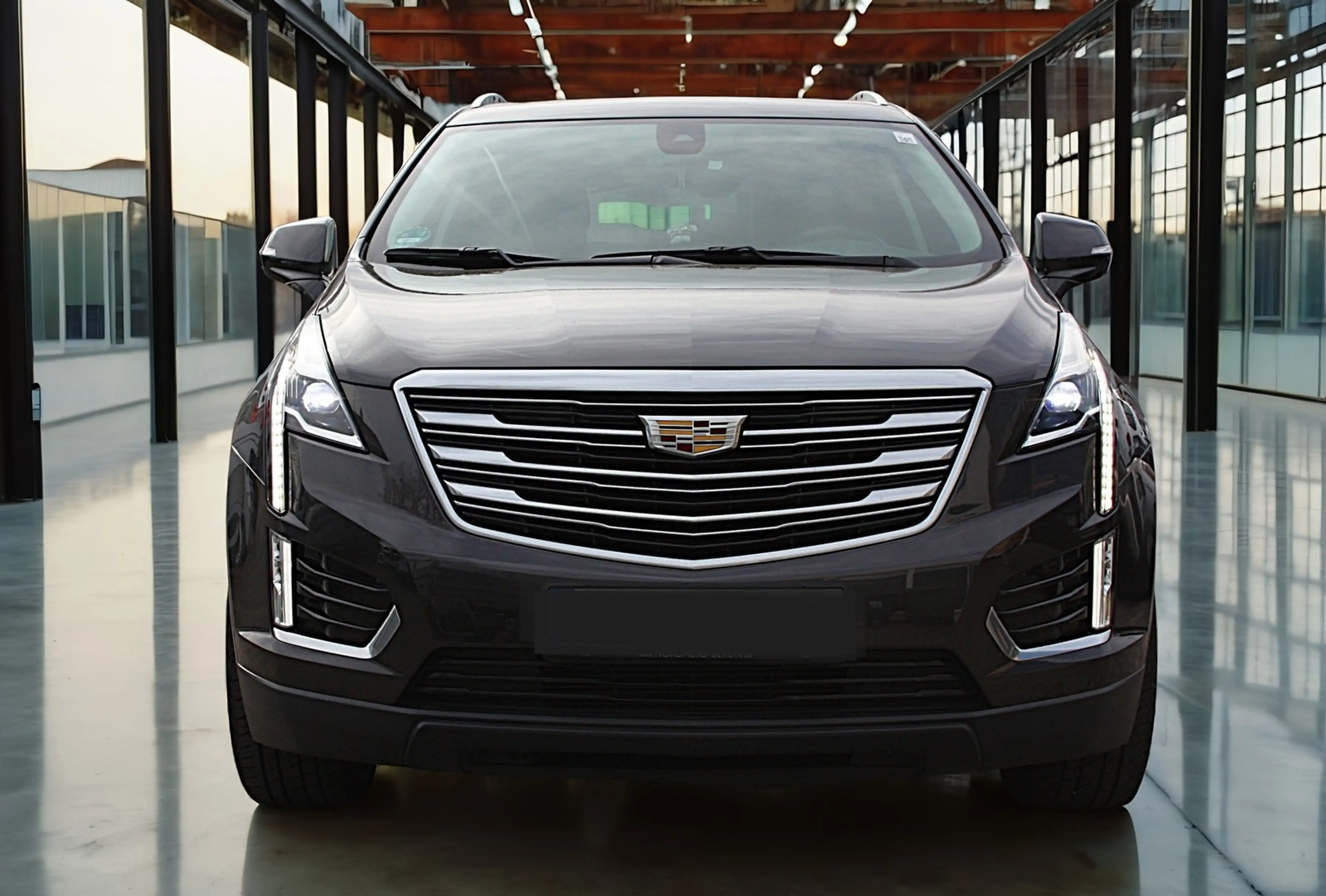 Cadillac XT5 3.6 PLATINUM 4x4 Autom. Navi/Leder/Pano/LED — photo 2