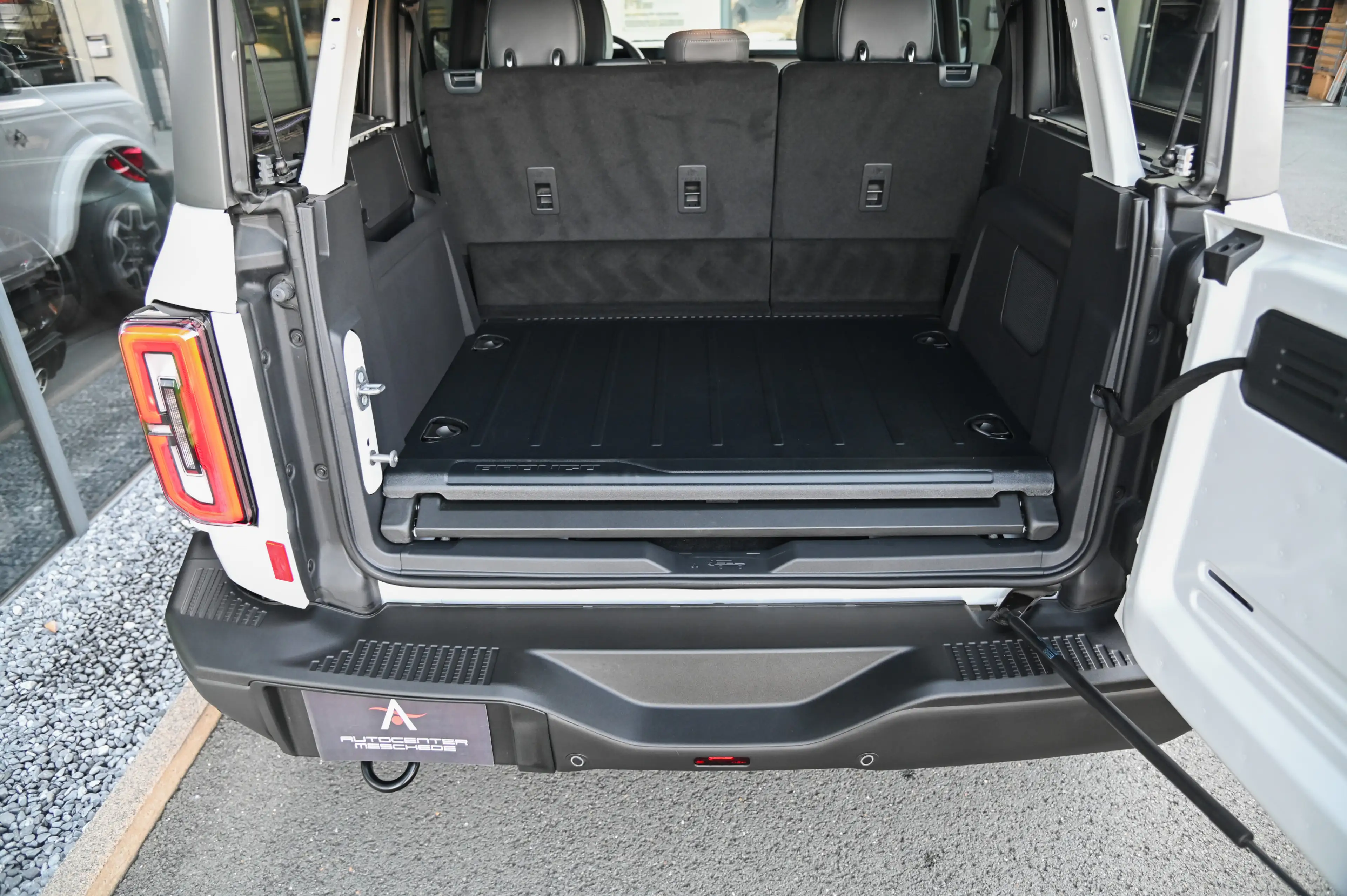 Ford Bronco 2.7 EcoBoost 4x4 Outer Banks* Vollleder* — photo 13