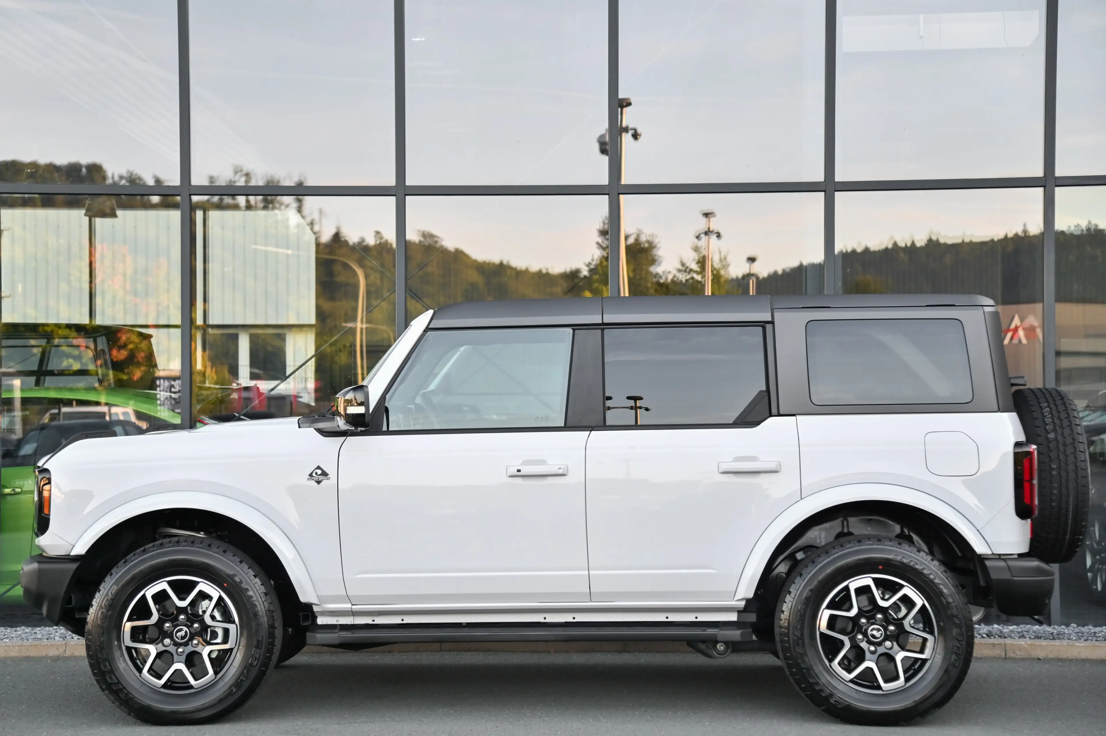 Ford Bronco 2.7 EcoBoost 4x4 Outer Banks* Vollleder* — photo 10