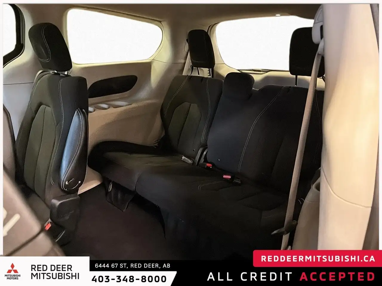 Chrysler Grand Caravan снимка Chrysler Grand Caravan