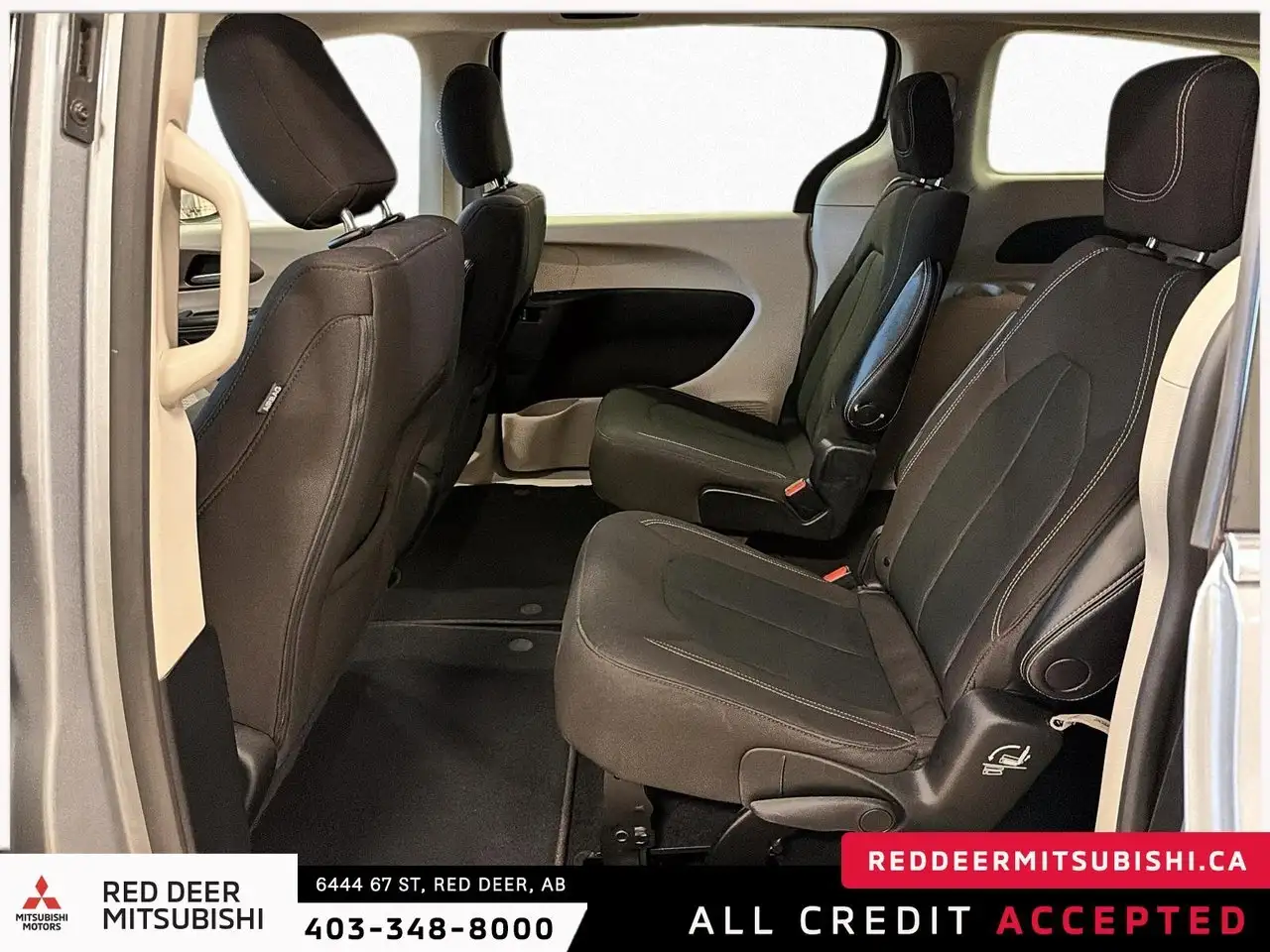 Chrysler Grand Caravan снимка Chrysler Grand Caravan