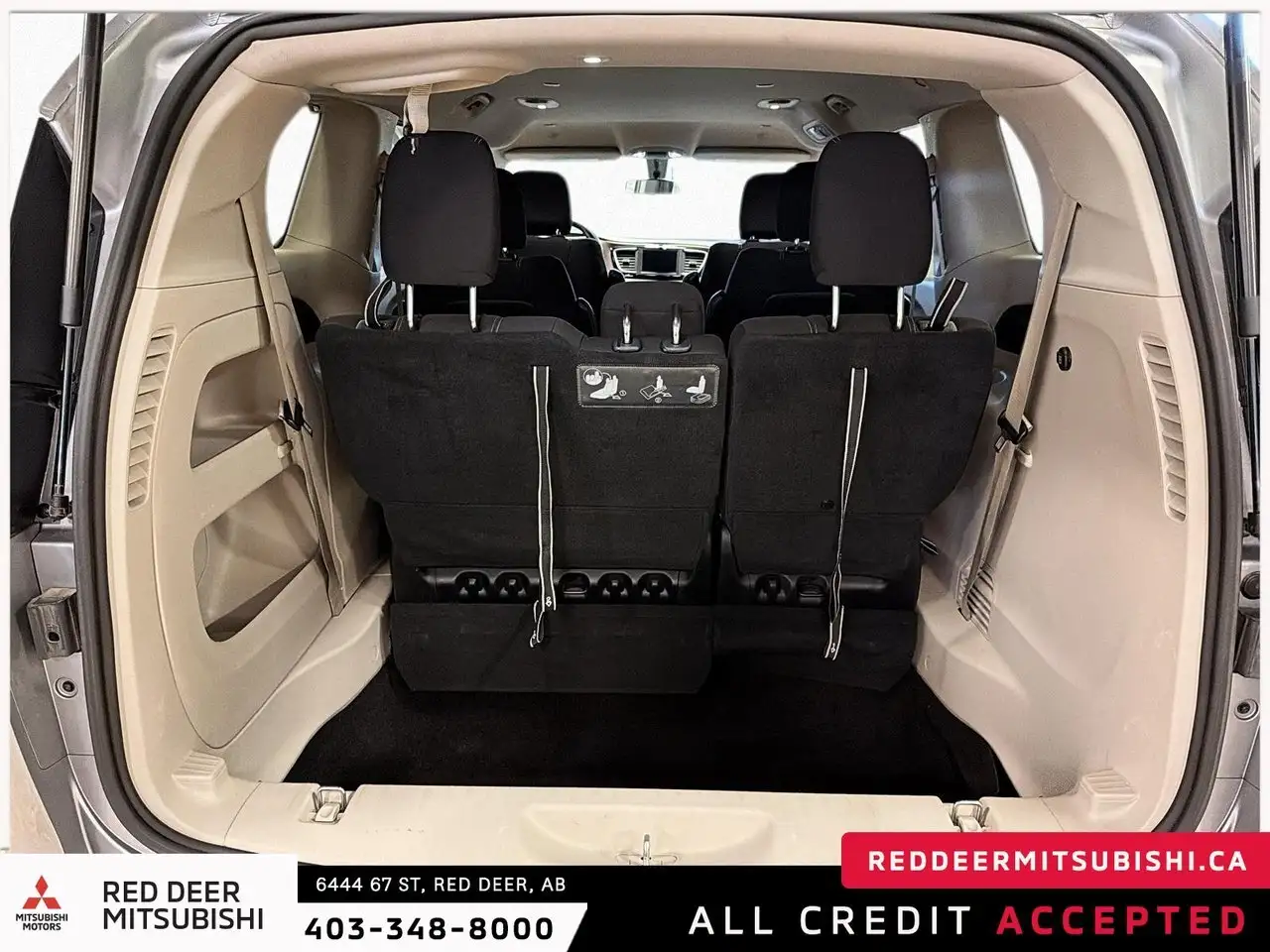 Chrysler Grand Caravan снимка Chrysler Grand Caravan