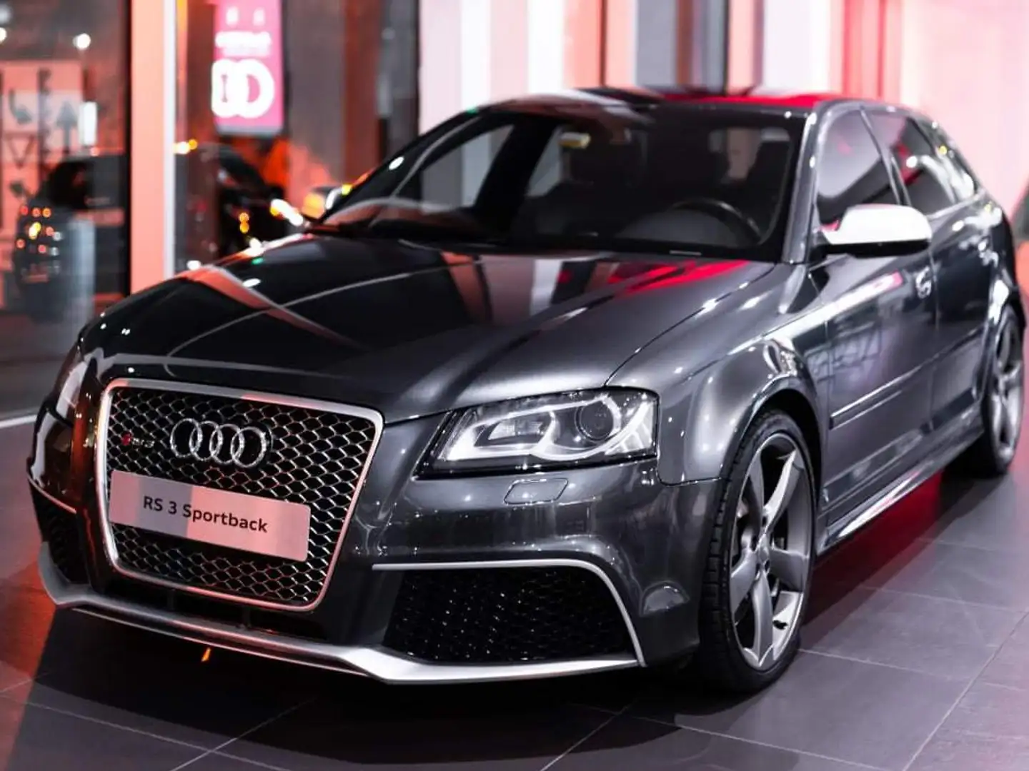 Audi RS3 Sportback 2.5 tfsi quattro s-tronic - 2