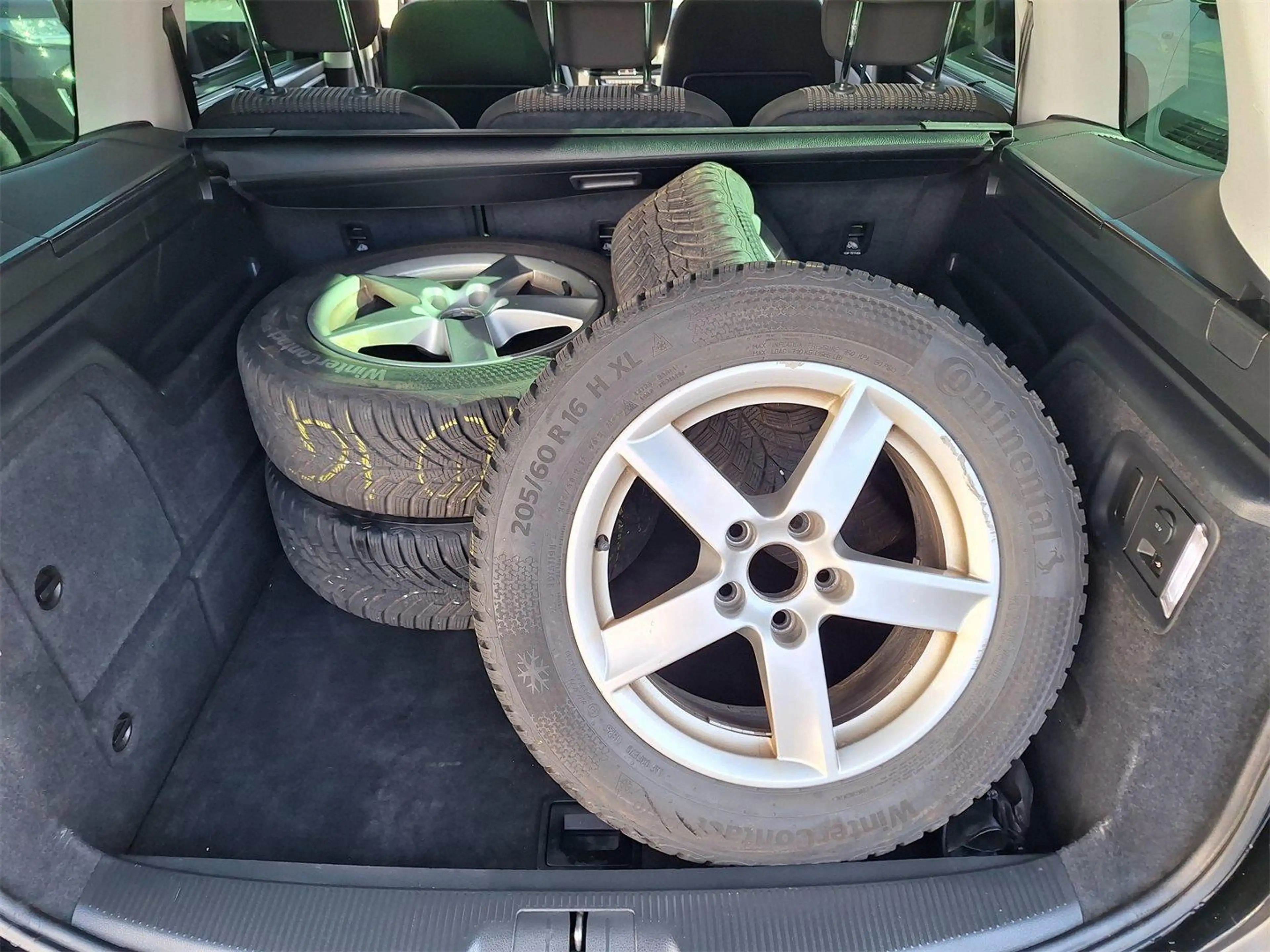 SEAT Alhambra Xcellence TSI — photo 9