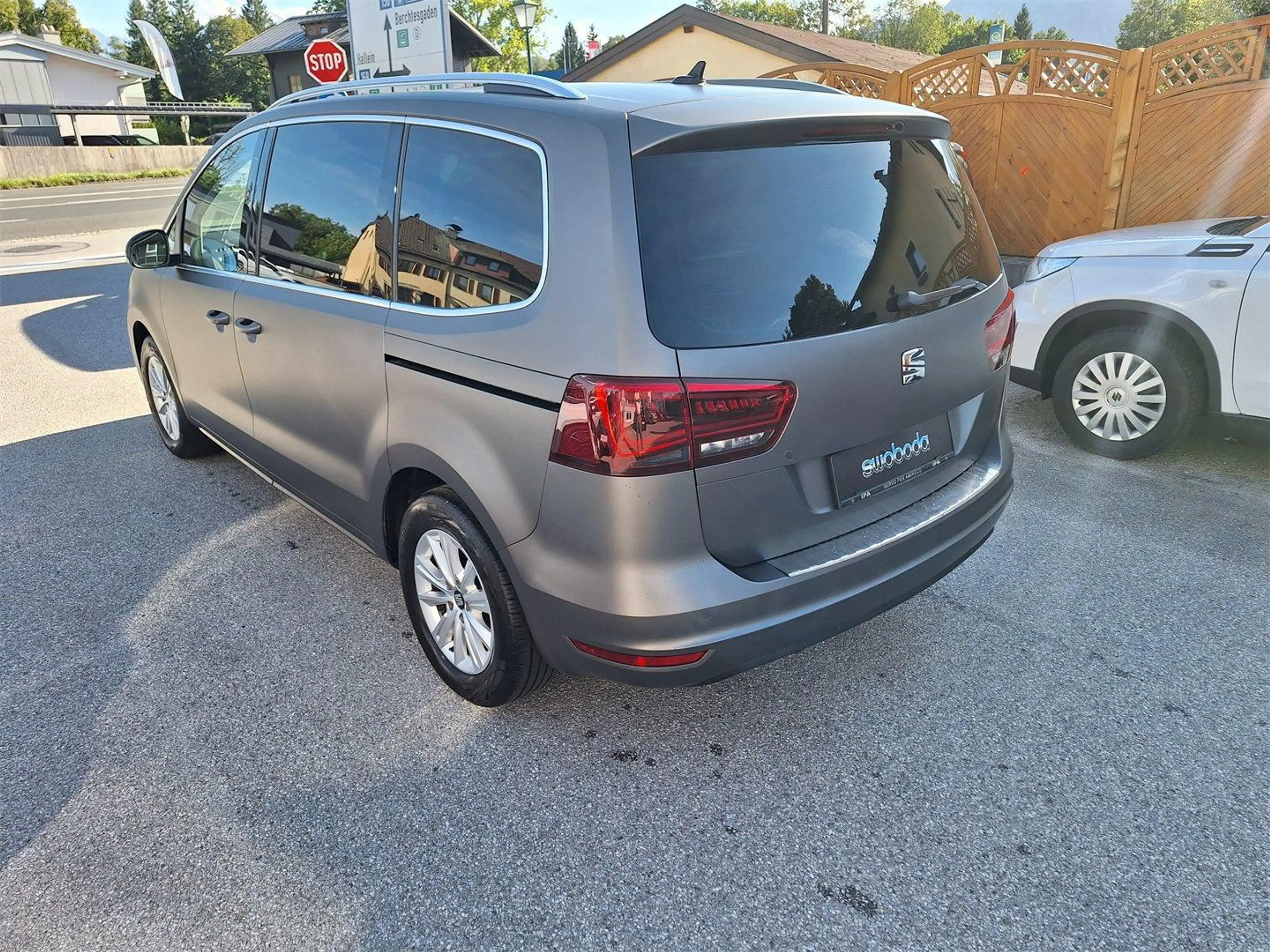 SEAT Alhambra Xcellence TSI — photo 4