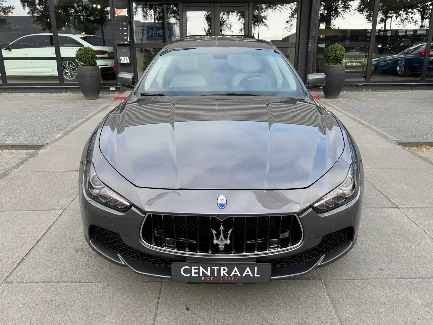 Maserati Ghibli 3.0 NL-Auto|Schuifdak|Camera|Memory|Leder|Keyless| Grijs - 2