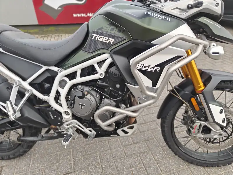 Triumph Tiger 900 - foto 6