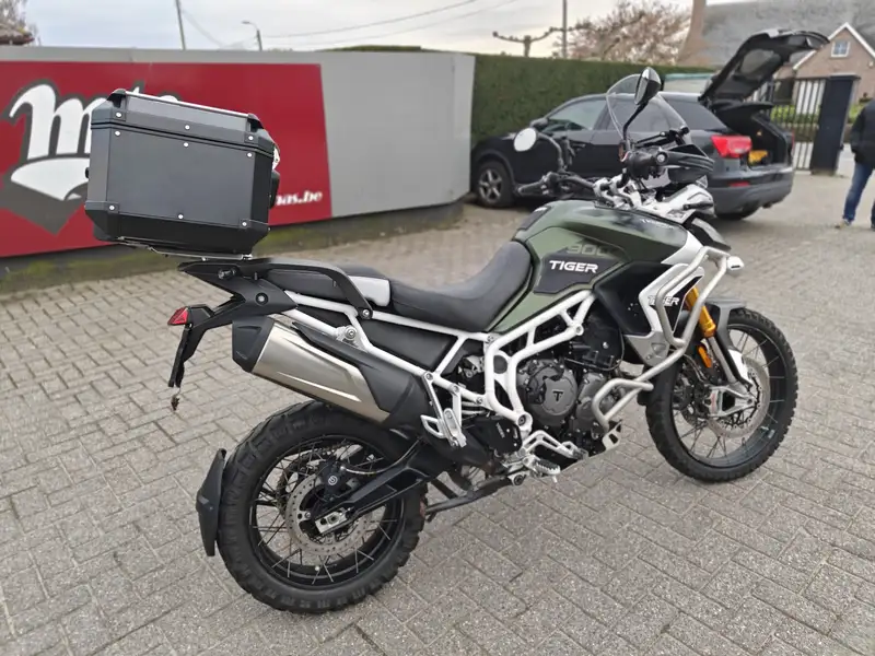 Triumph Tiger 900 - foto 4