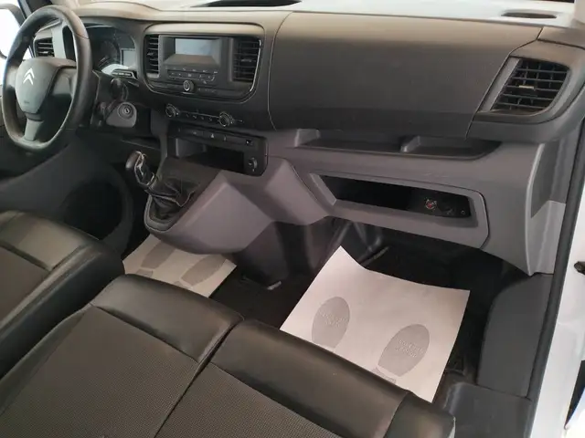 Citroen Jumpy view 13