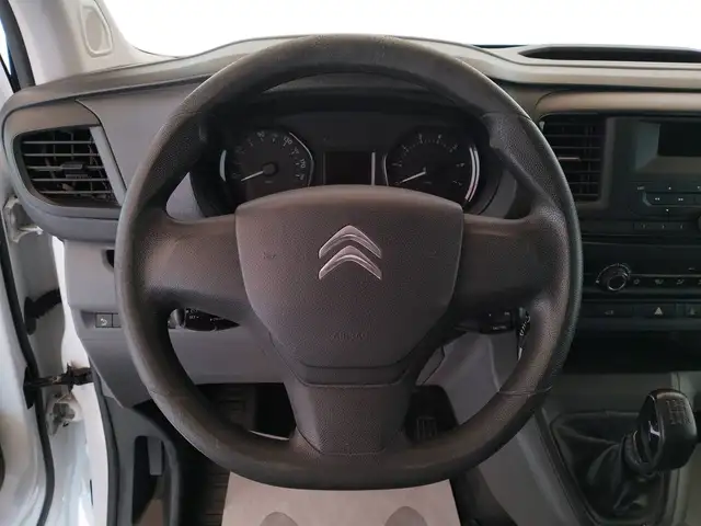 Citroen Jumpy view 14