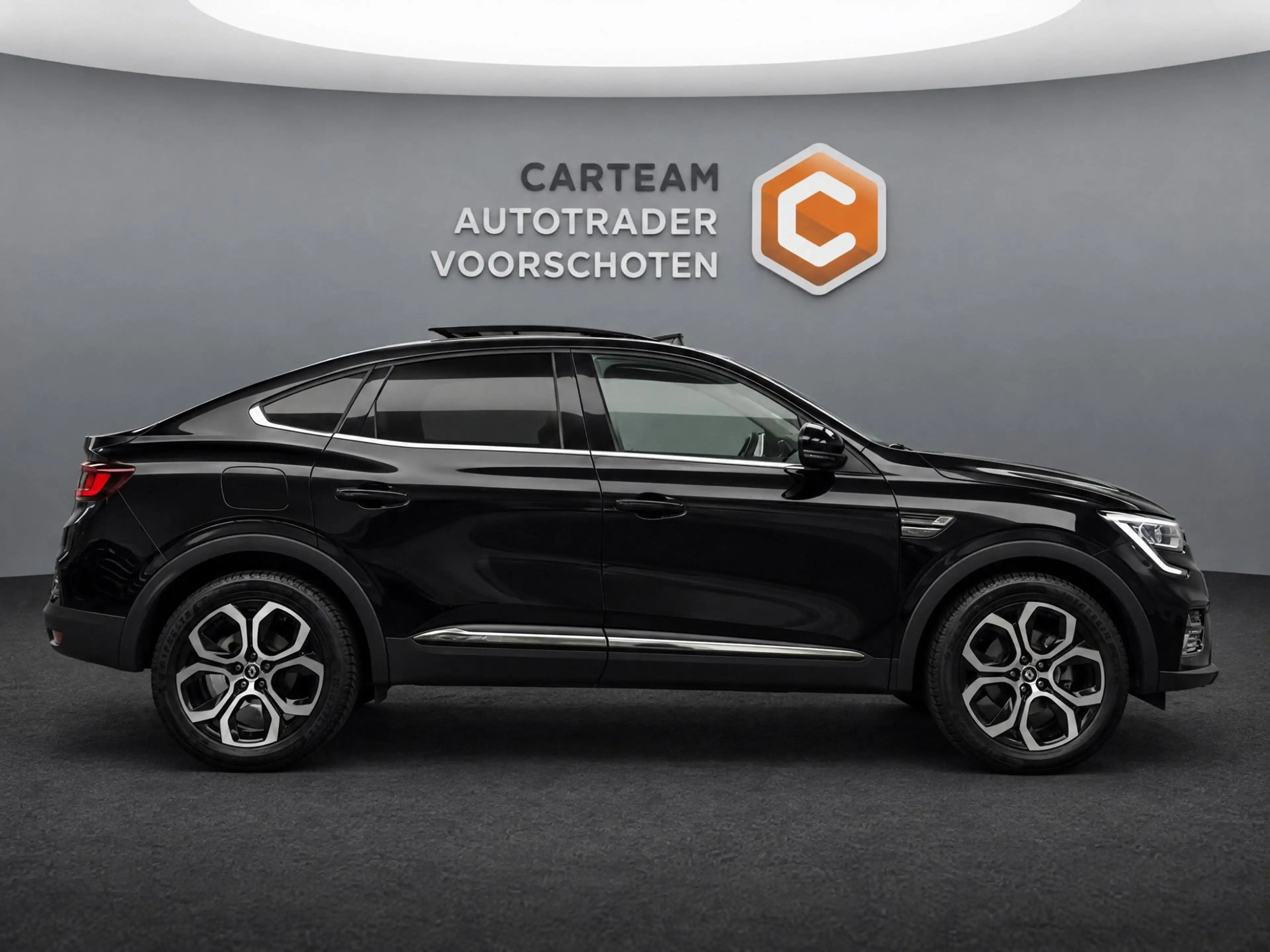 Renault Arkana 1.6 E-Tech hybrid 145 techno | Pano | NAP | — photo 18