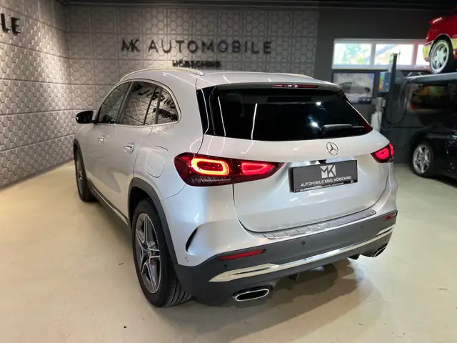 Mercedes-Benz Gla Class view 10