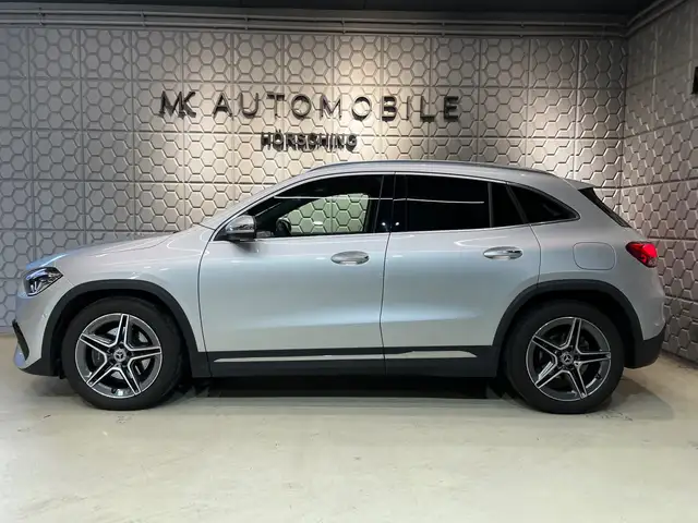 Mercedes-Benz Gla Class view 5