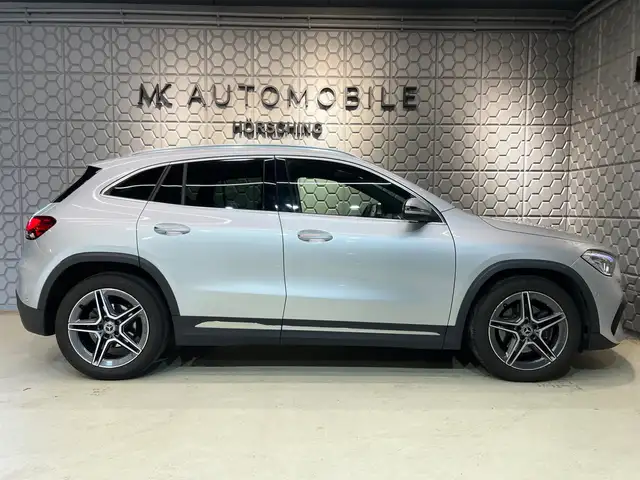 Mercedes-Benz Gla Class view 7