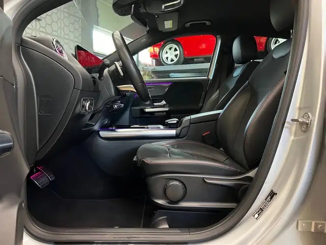 Mercedes-Benz Gla Class view 14