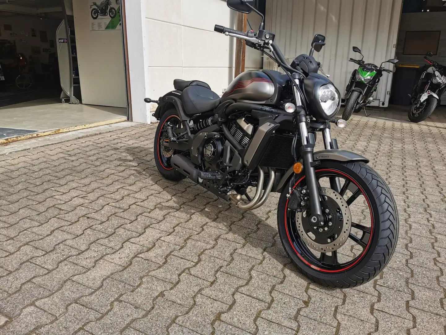 Kawasaki Vulcan S NEUFAHRZEUG 2025 - 1