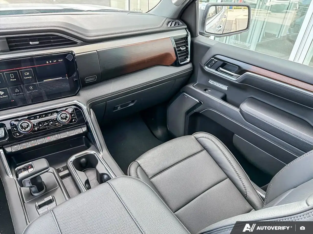 GMC Sierra 1500 fotografie GMC Sierra 1500