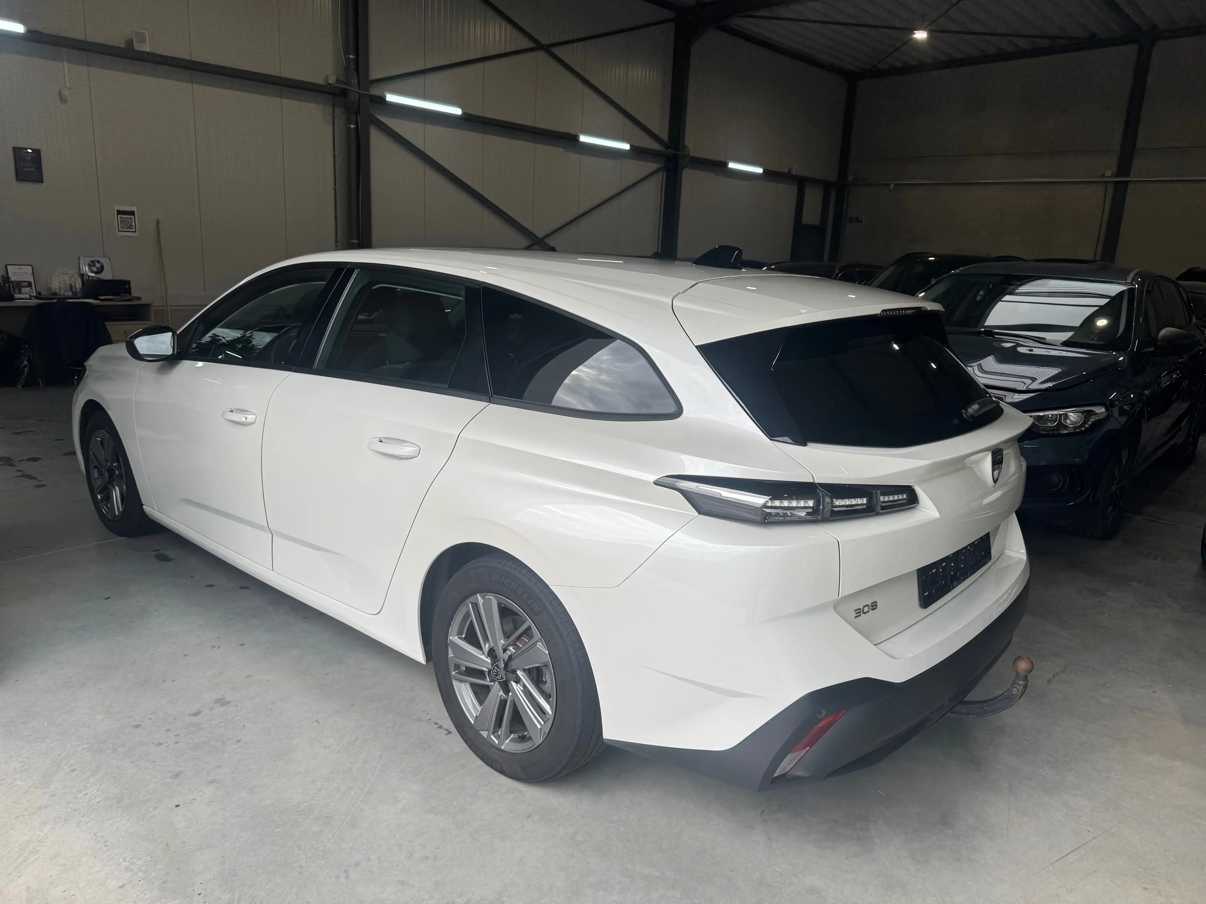 Peugeot 308 308 SW 1.5 BlueHDi Active Pack/NAVI/TREKHAAK/CARPLAY/GARANTIE — photo 2
