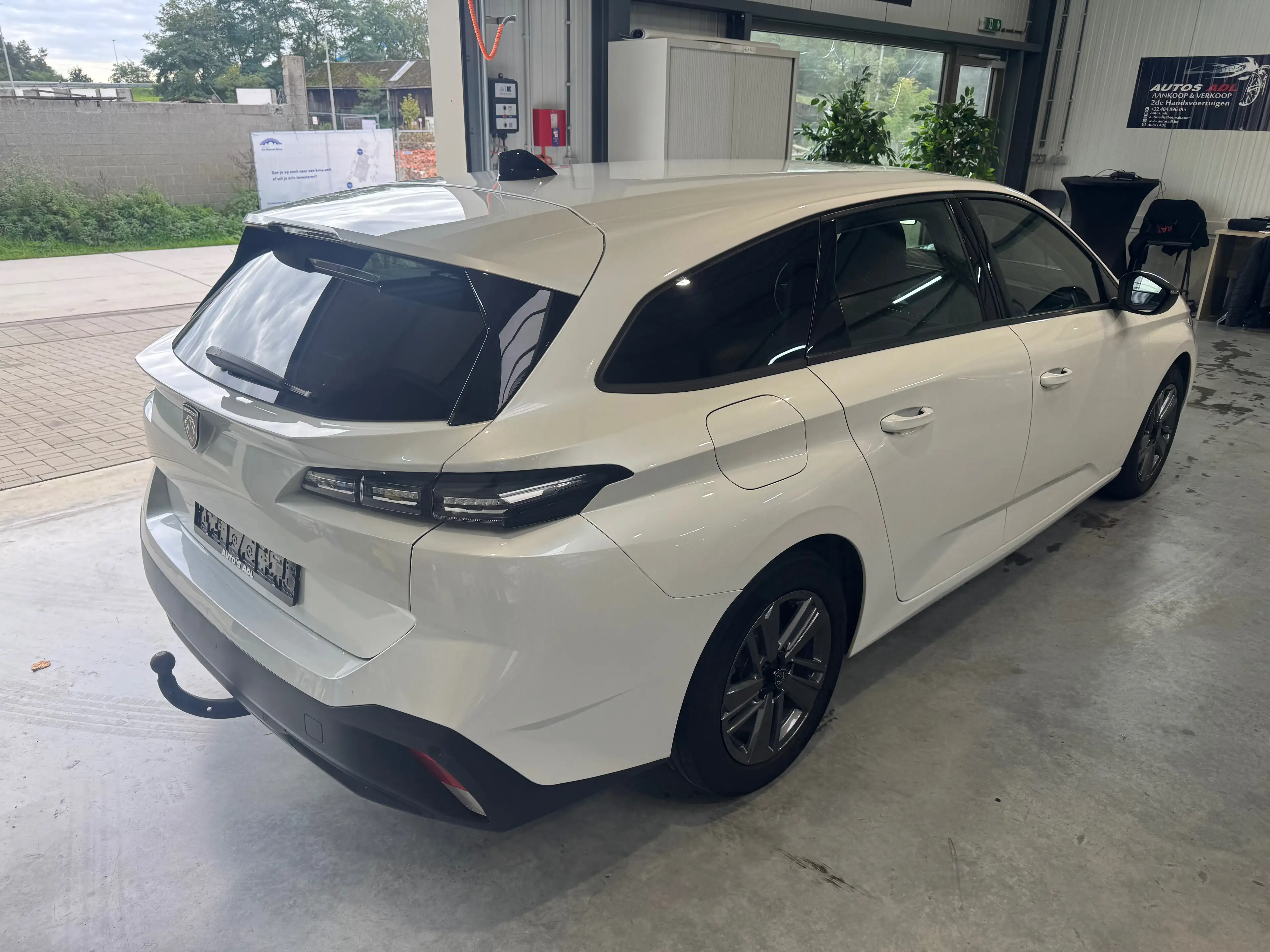 Peugeot 308 308 SW 1.5 BlueHDi Active Pack/NAVI/TREKHAAK/CARPLAY/GARANTIE — photo 4