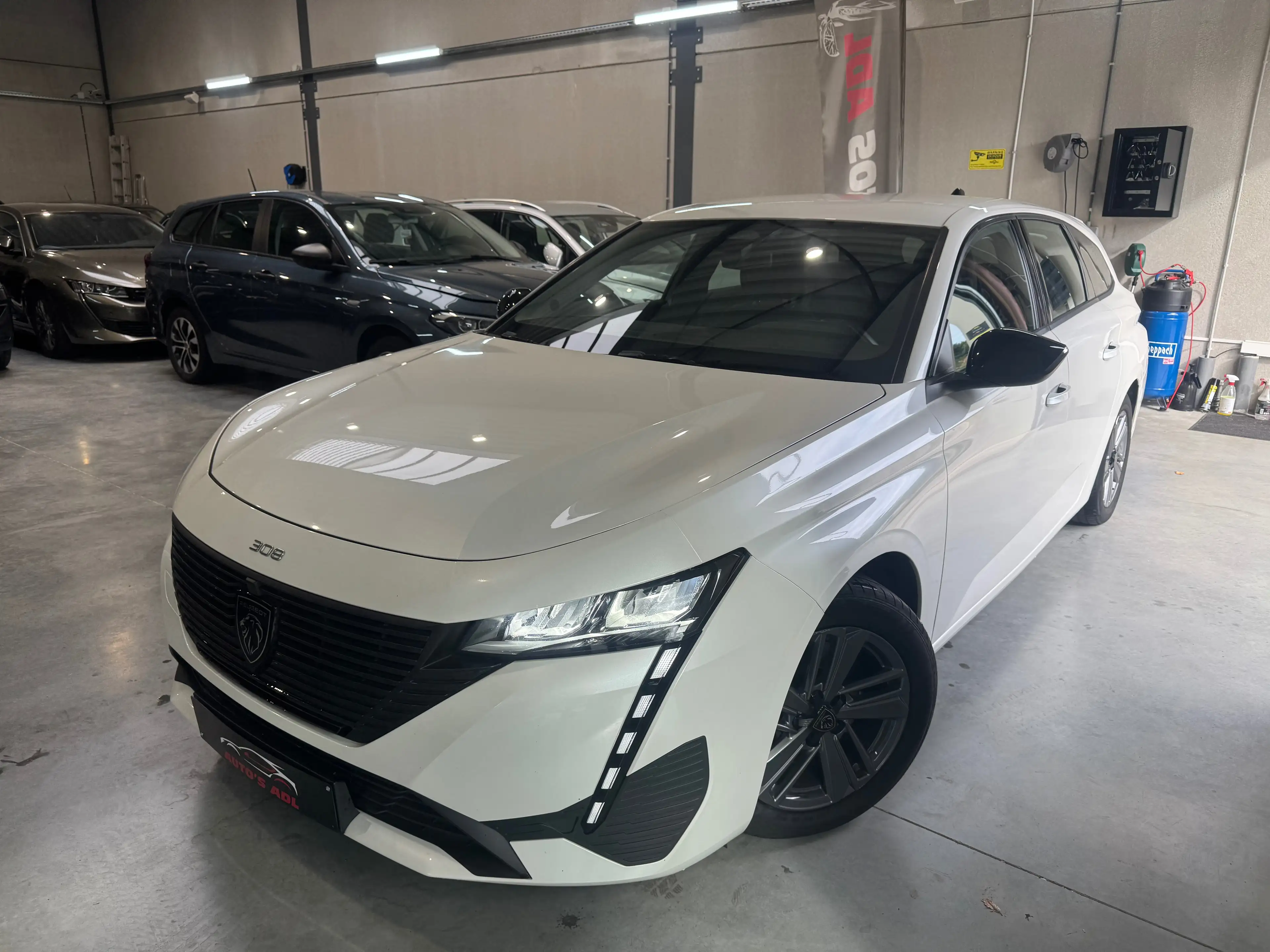 Peugeot 308 308 SW 1.5 BlueHDi Active Pack/NAVI/TREKHAAK/CARPLAY/GARANTIE