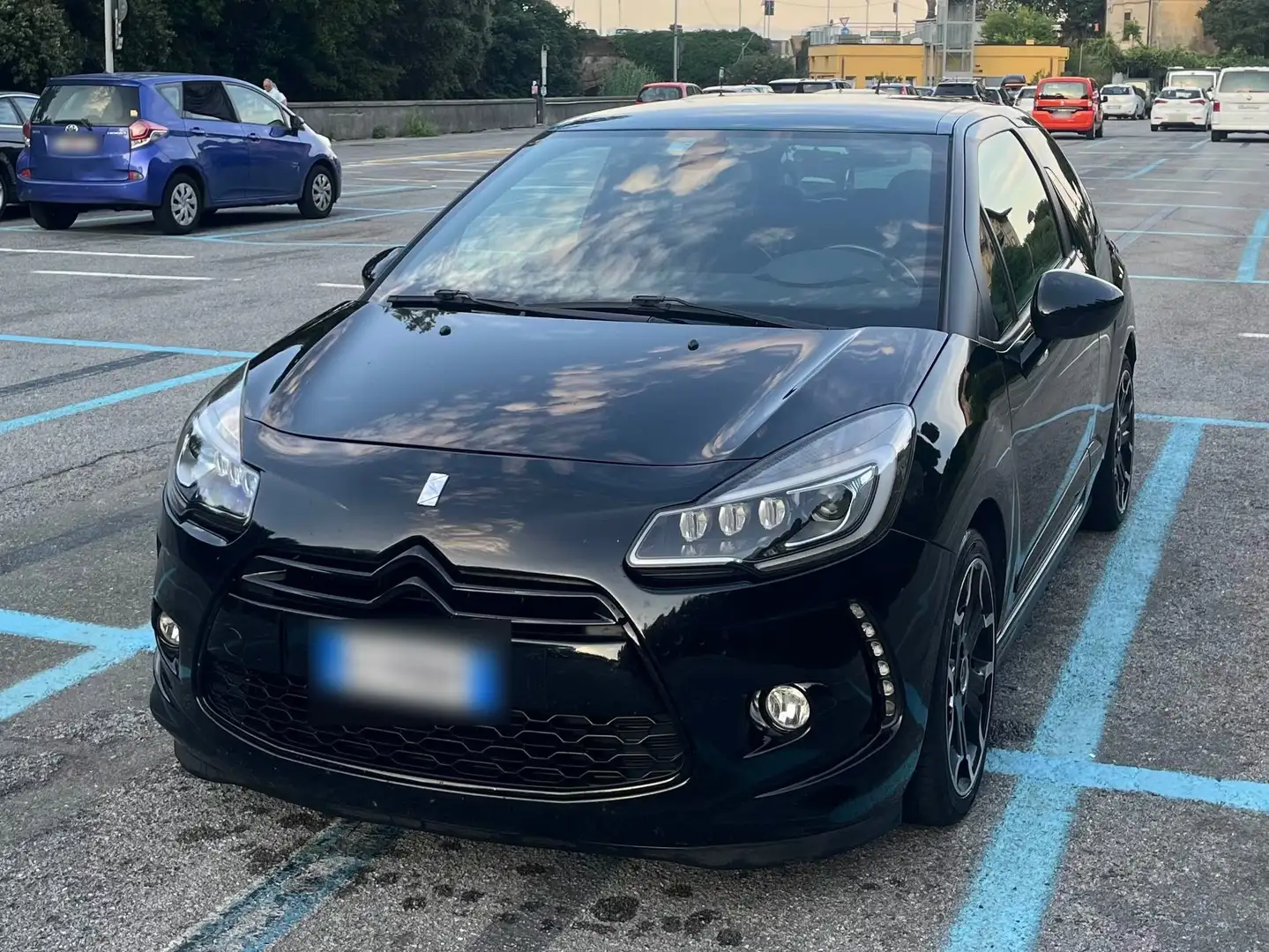 Citroen DS3 DS3 1.6 bluehdi So Chic 75cv Nero - 1