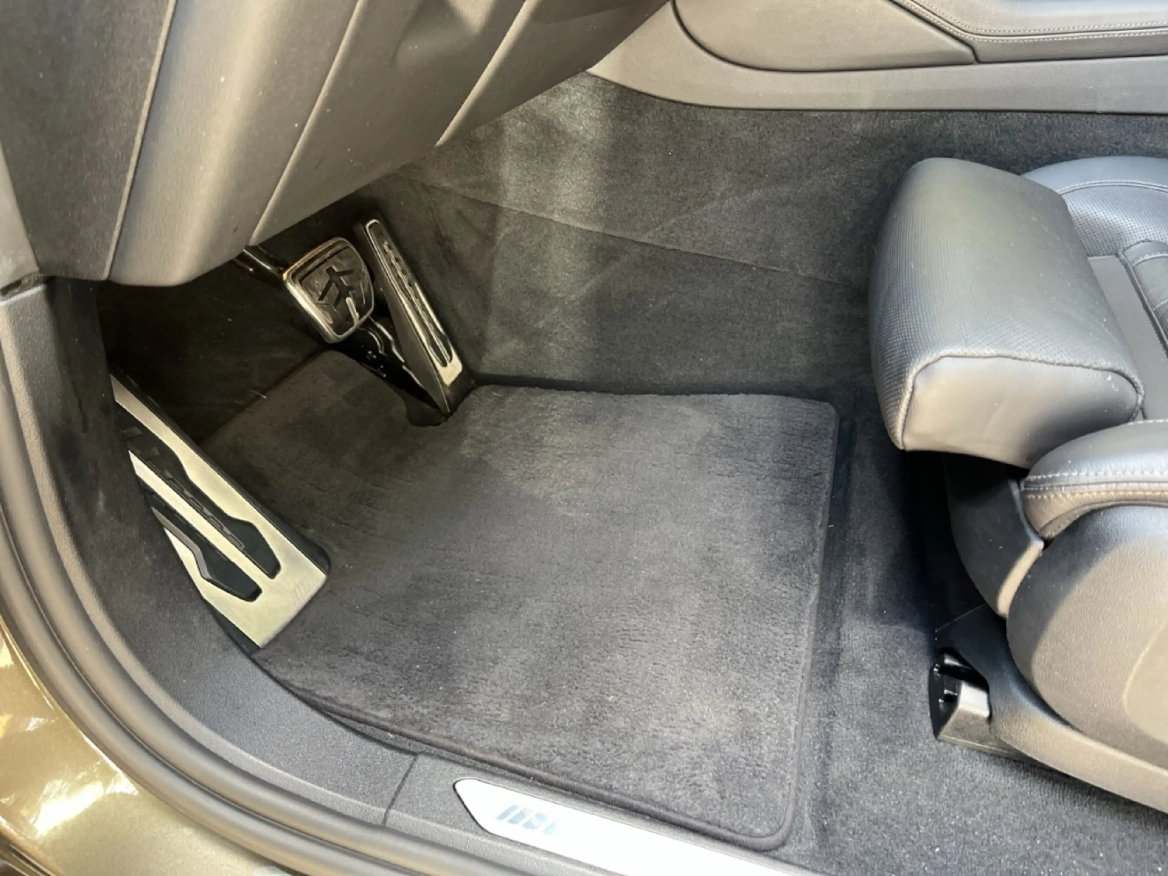 BMW X6 30d M Sport xDrive/Laser/Panoramadach/Leder — photo 31