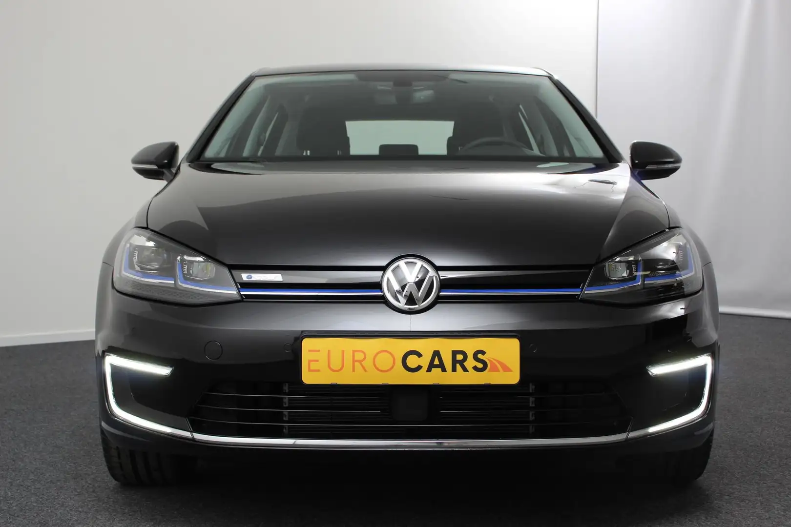 Volkswagen e-Golf e-Golf | Navigatie | Climate Control | Cruise cont Zwart - 2