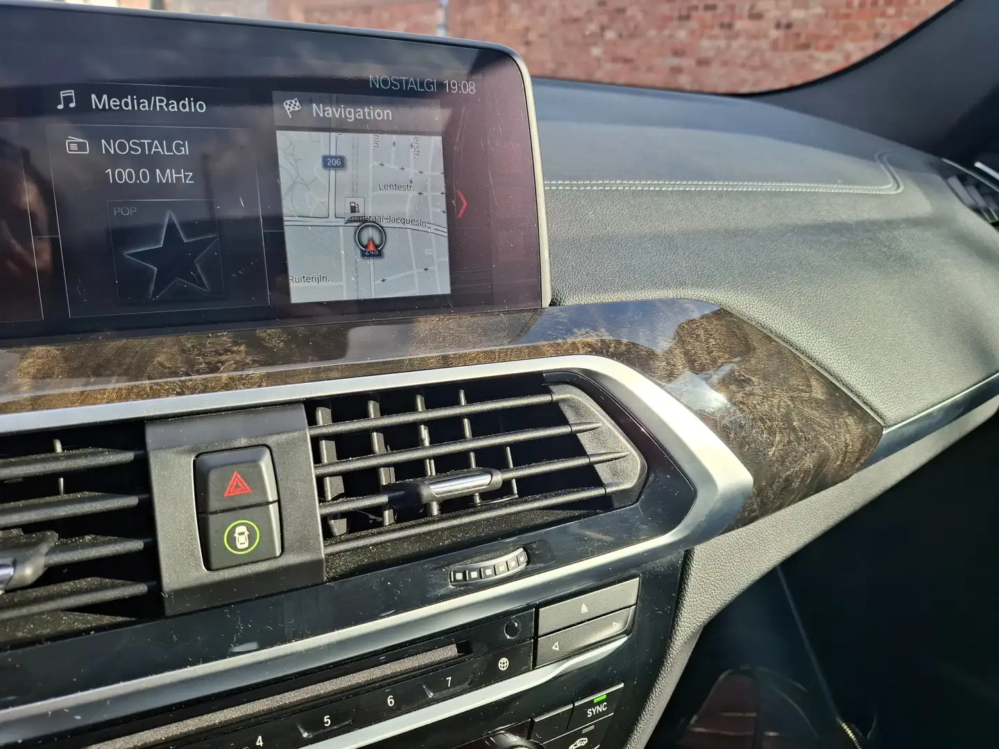 BMW X3 xDrive20i Luxury et Business Pack Zwart - 2