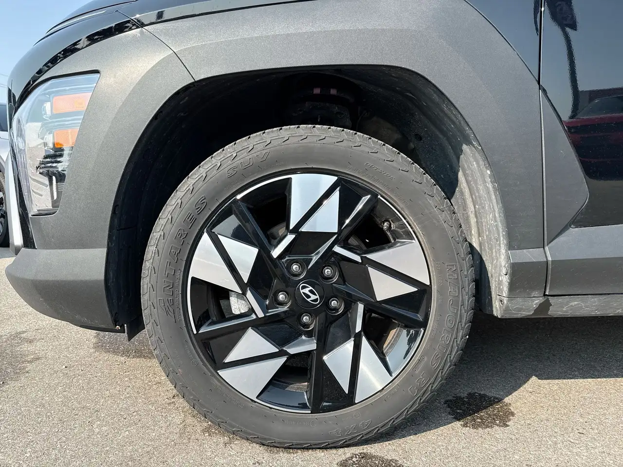 Hyundai KONA photo Hyundai KONA