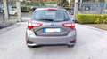 Toyota Yaris Yaris 5p 1.5h Active Gris - thumbnail 8